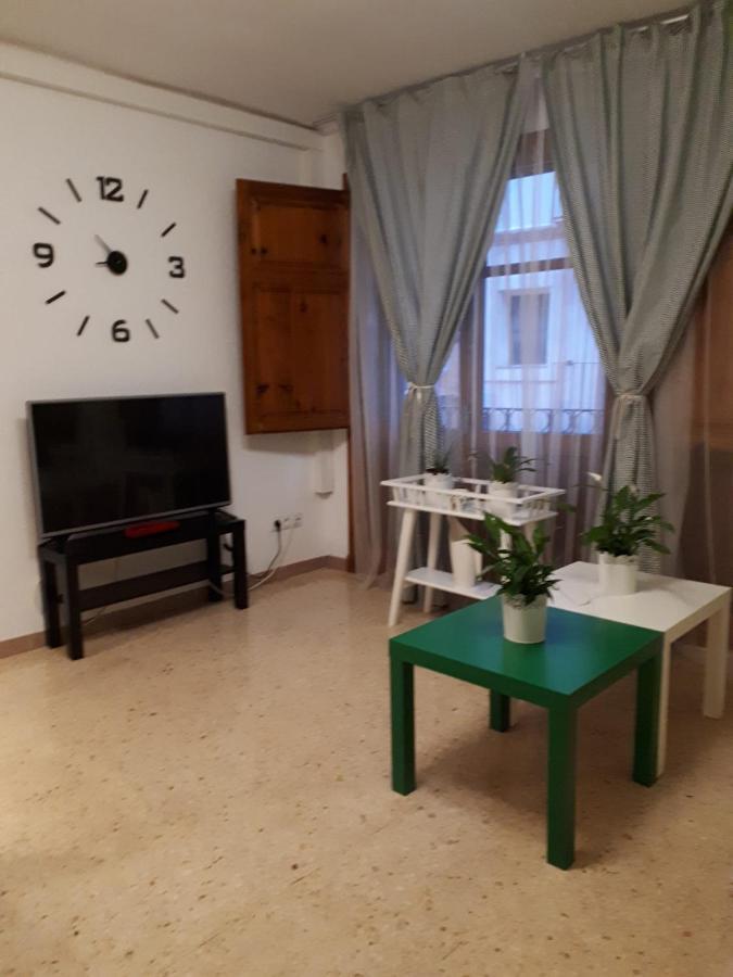 Appartement Apartament Dertosa à Tortosa Extérieur photo